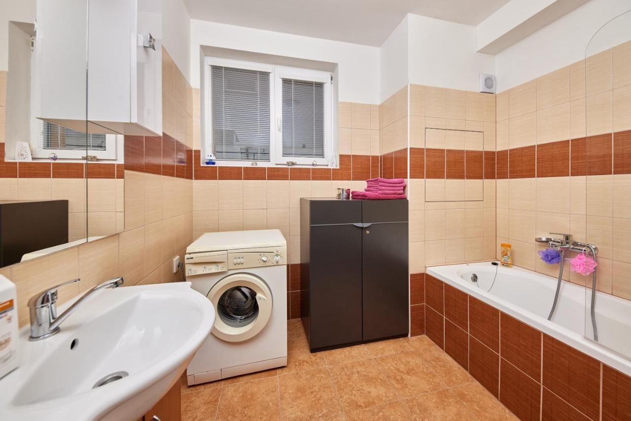 Cutie Apartment Bratislava Extérieur photo